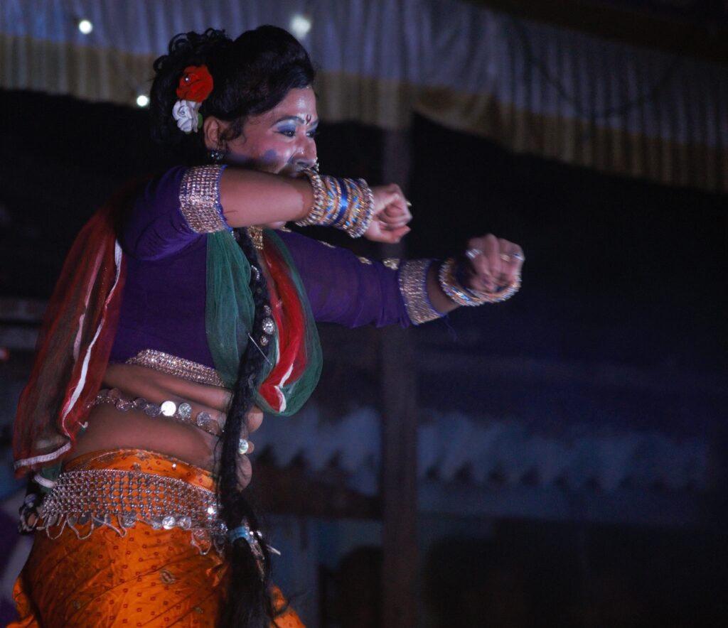 A Lavani performer on stage in 2016; cultural reference photograph, not an Eetha still.